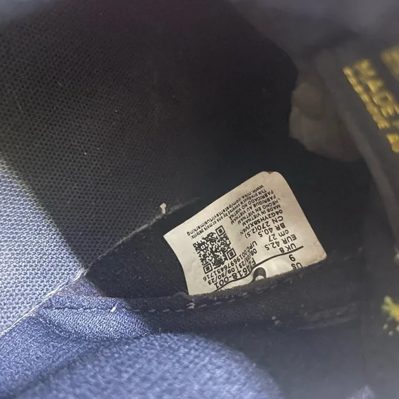 Nike Men's Black and Yellow Dunks Low-Top Sneakers - Picture 5 of 5